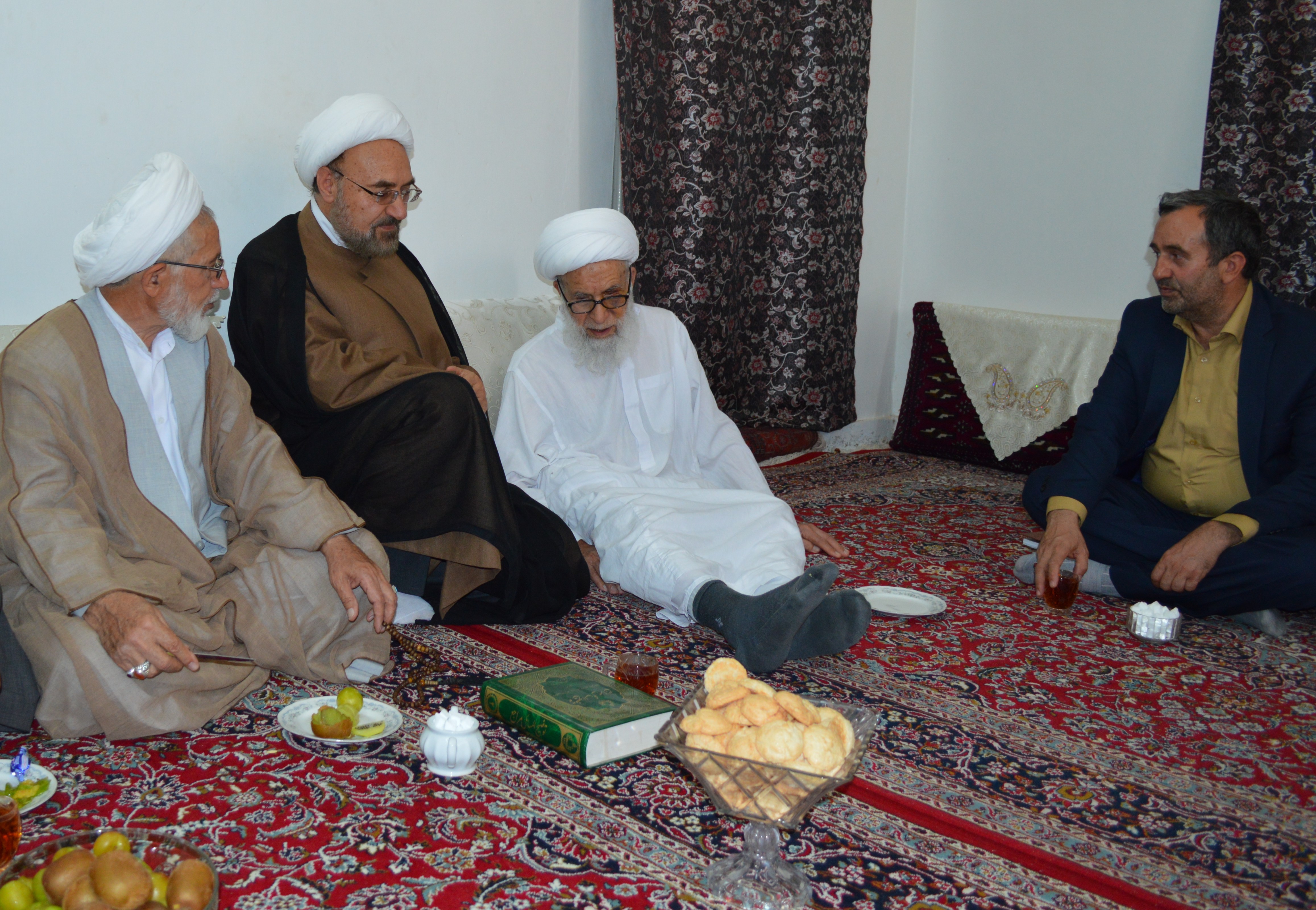 ناشرالاسلام گنابادی یکی از علمای تاثیر گذار در استان هستند