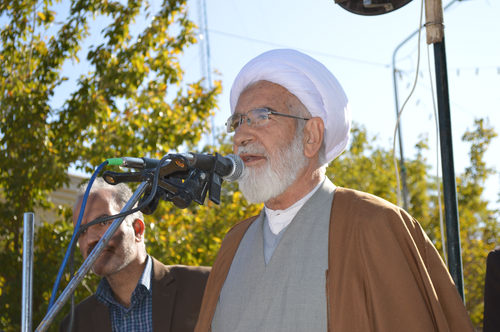استکبار عامل همه گرفتاری های ملت ایران است/شکست استکبار جز با اقتدار علمی محقق نخواهد شد