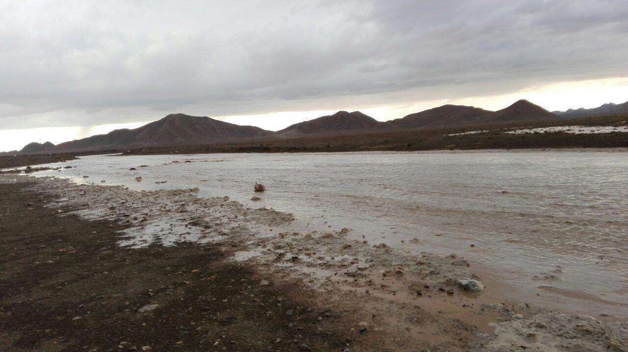 باران شدید در گیسور سیل به راه انداخت + تصاویر